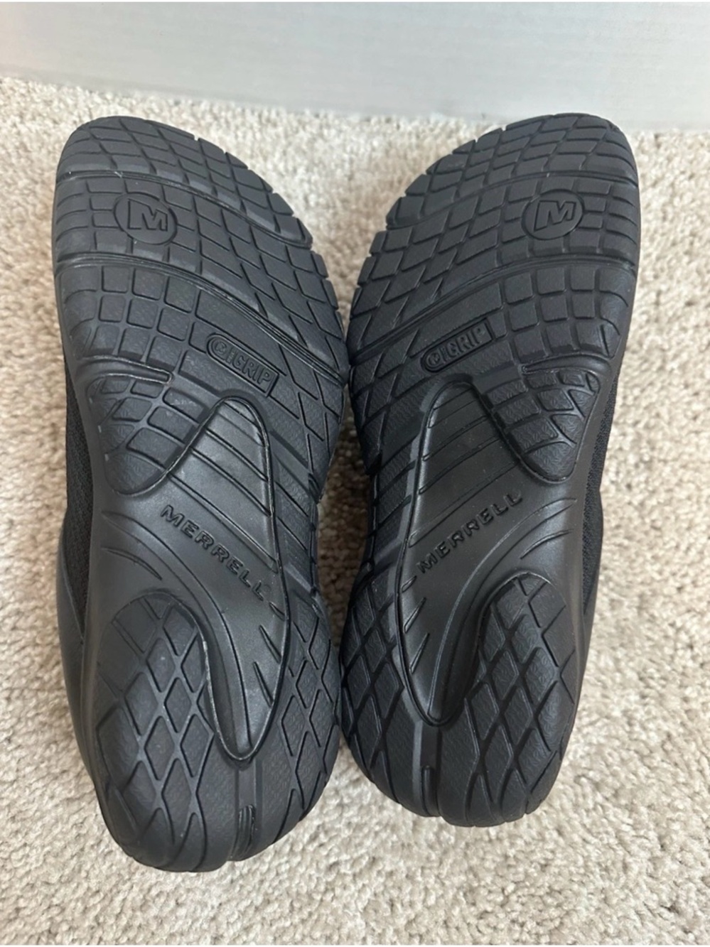 Merrell Black Slip-On Casual Clogs, size 5.5, New in Box - Picture 7 of 8